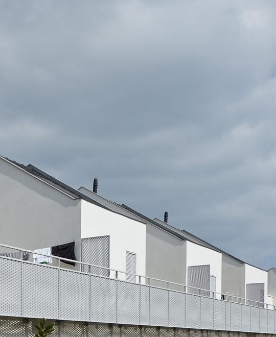 Renault 16 logements collectifs et 12 maisons individuelles | Les Mureaux 